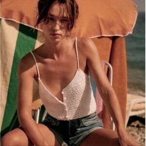 Sesane Gea Top (Sleeveless Crochet Knit Blouse)